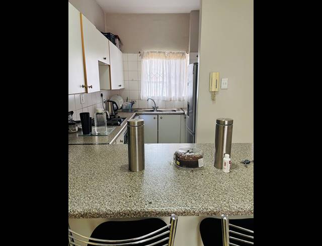 2 BEDROOM APARTMENT FOR SALE IN WATERKLOOF GLEN
